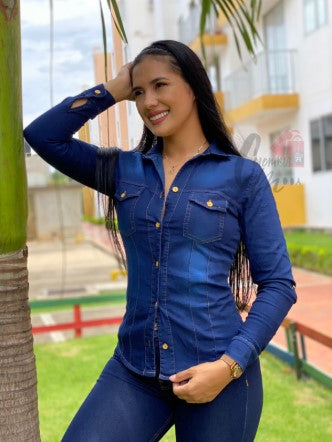 Blusa para dama en jeans